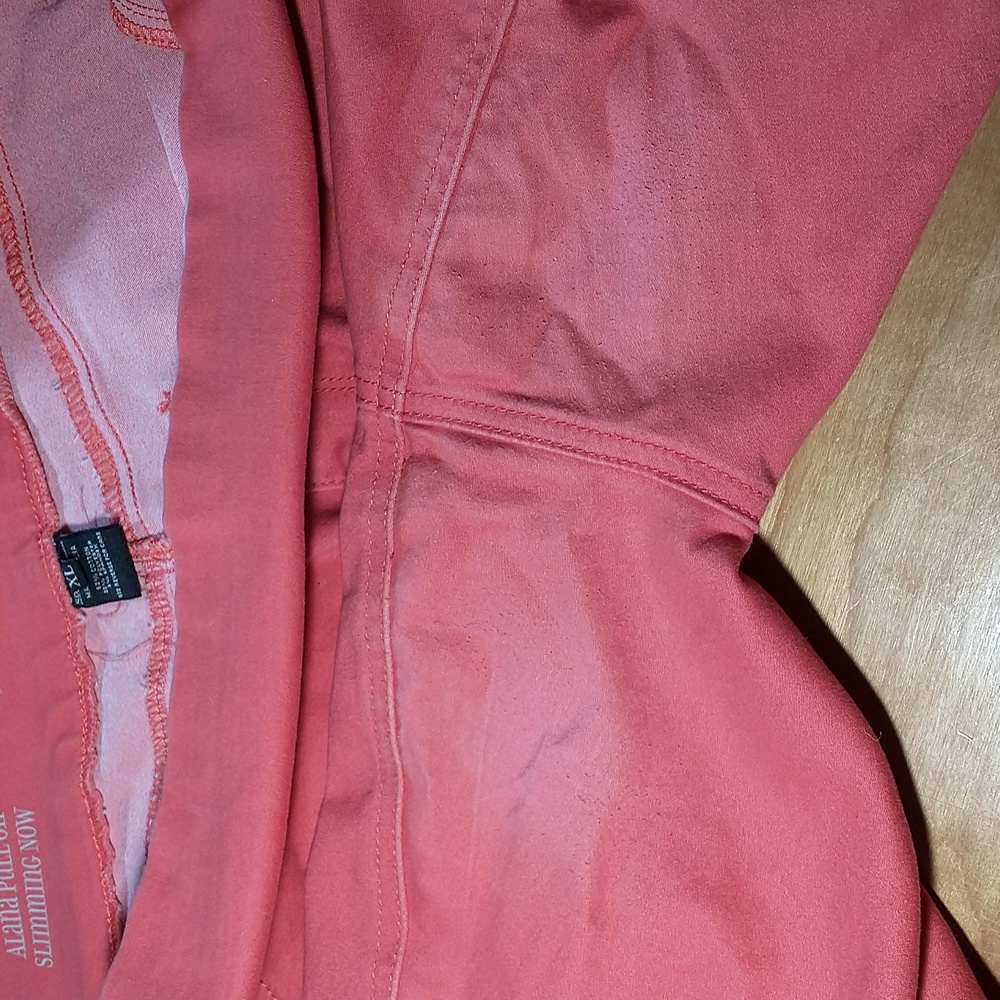 Sound/Style capris - Picture 16 of 16